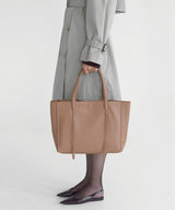 Totes Callista Crafts Tote Medium Grained Leather Camel O/S Apoella