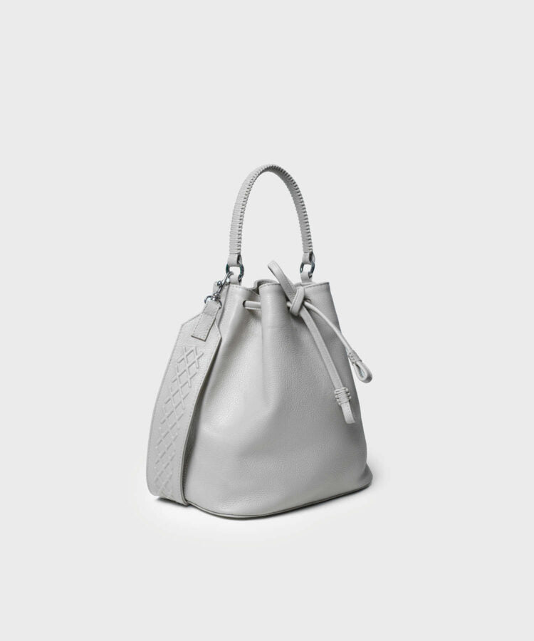 Bucket Bag Grained Leather Oat