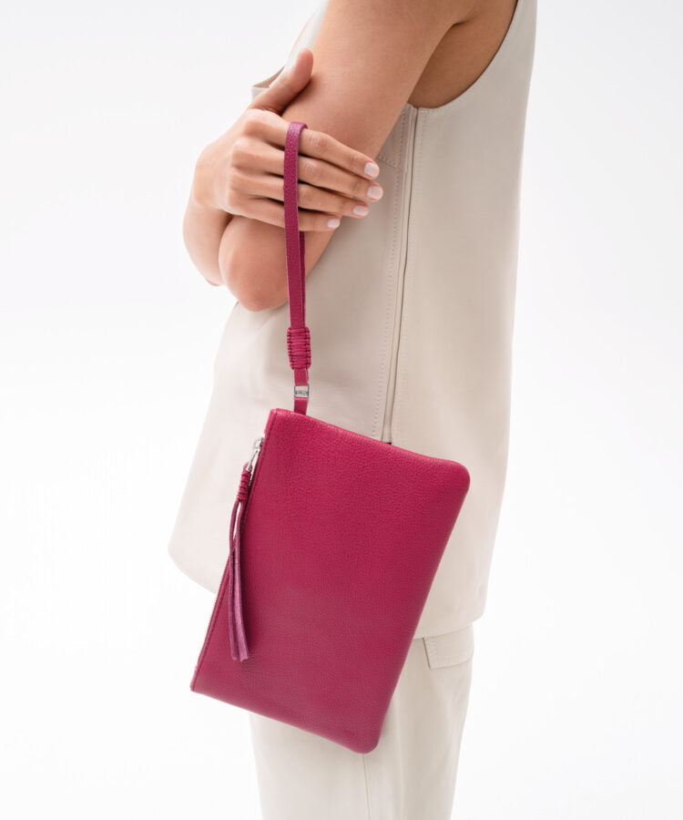 Slim Pochette Grained Leather Pink