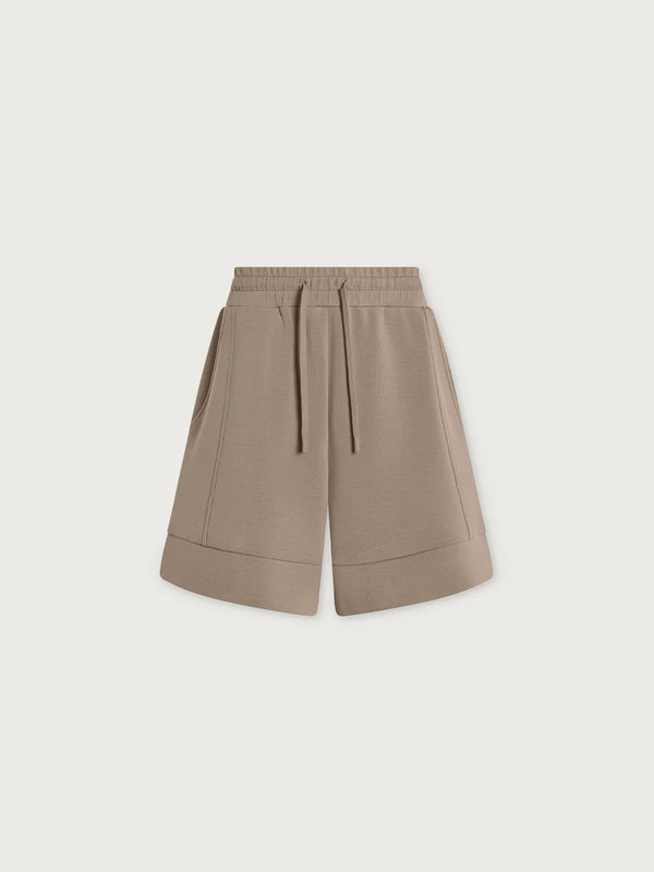 Atrium High Rise Short 4.5 Light Taupe