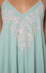 Dresses Juliet Dunn V-Neck Midi Dress W.Floral Embroidery Sage/Candy Apoella