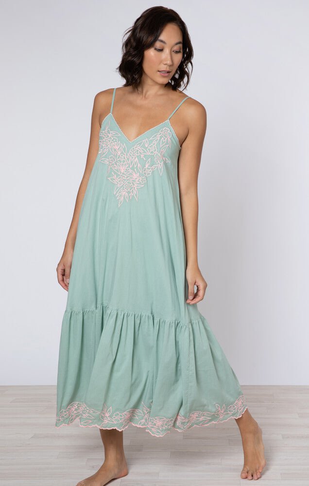 Dresses Juliet Dunn V-Neck Midi Dress W.Floral Embroidery Sage/Candy Apoella