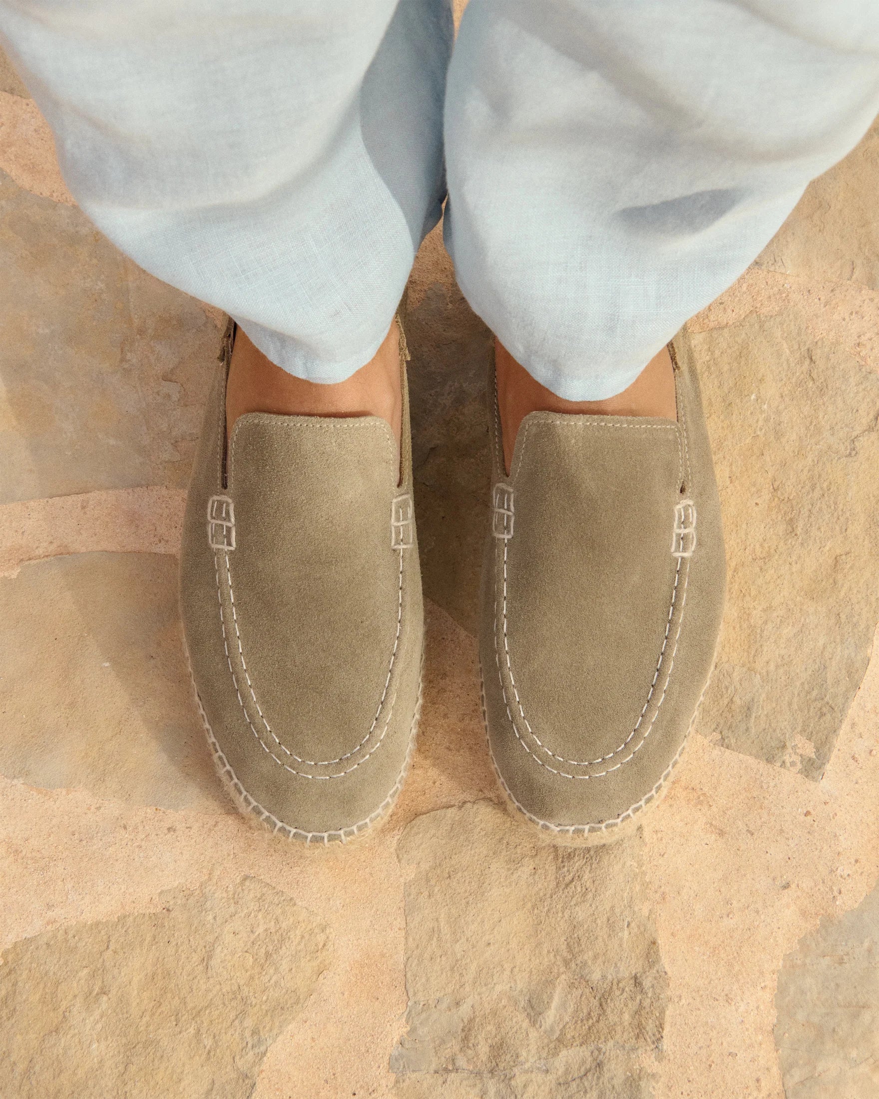 Hamptons Traveler Loafers Suede Espadrilles Forest – APOELLA display picture 1