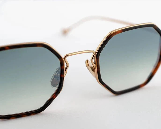 Sunglasses Eyepetizer Tomasso 2 Avana/Green Gradient Lenses O/S Apoella